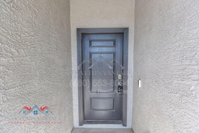 Building Photo - 1673 N Wrigley Dr