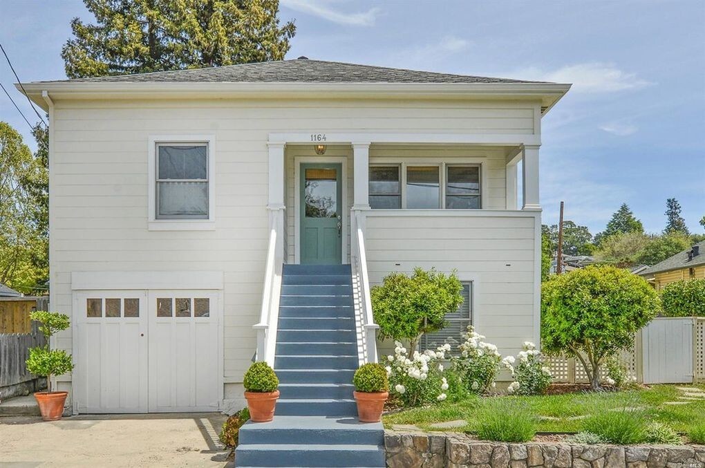 Foto principal - 1164 Raymond Ave