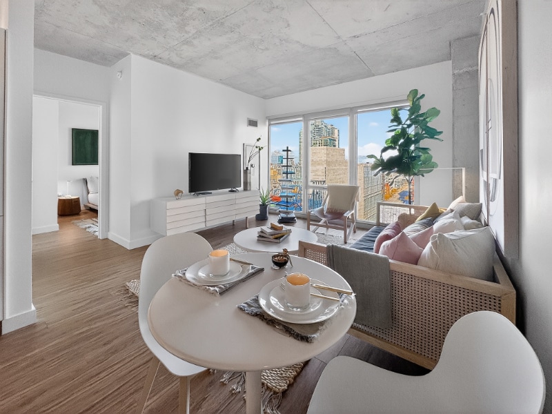 Photo - 167 N Desplaines St (Chicago, IL)