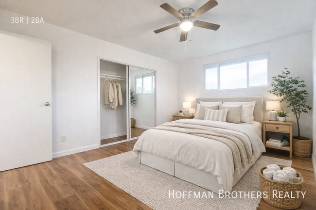 Building Photo - 1445 S Sherbourne Dr