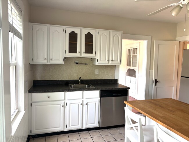 Photo - 36-38-38 Burgoyne St Apartment