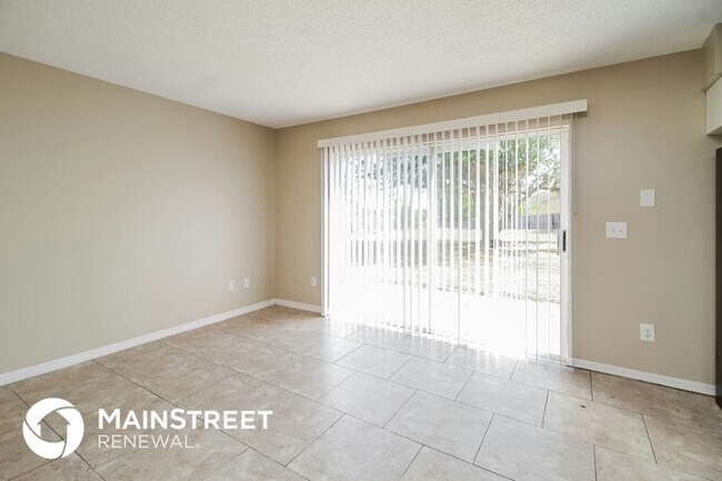 Foto del edificio - 11339 Mandarin Dr