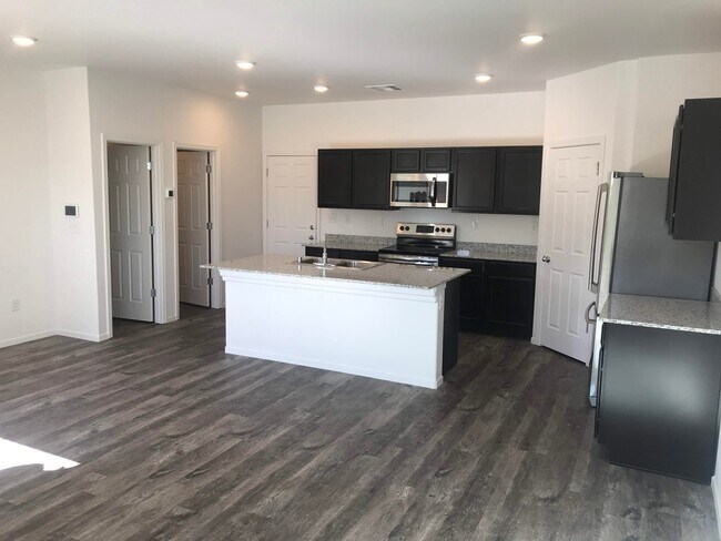 Building Photo - New Home Located In Stead