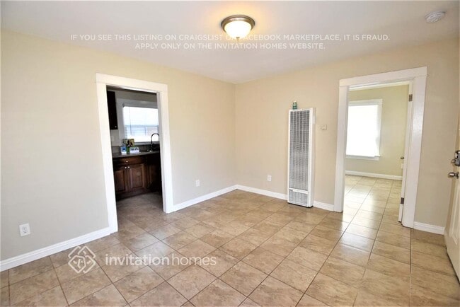 Building Photo - 152 E 70th St