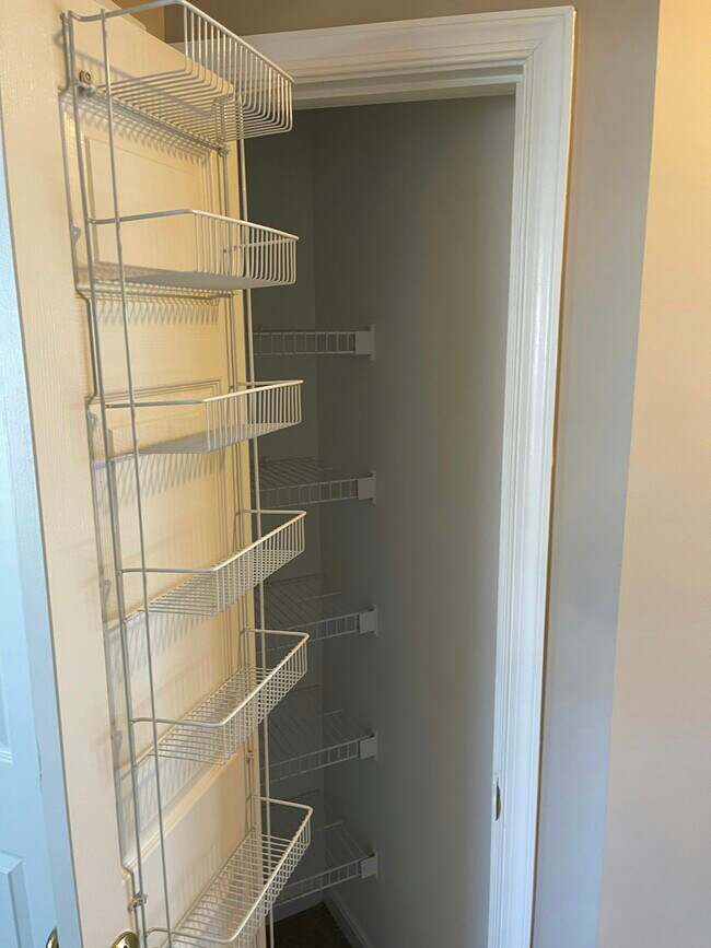 Foto del edificio - 16933 Toms River Loop