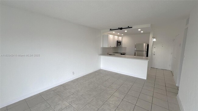 Building Photo - 801 NW 47th Ave
