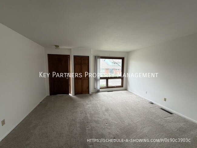 Foto del edificio - 6524 W 51st St