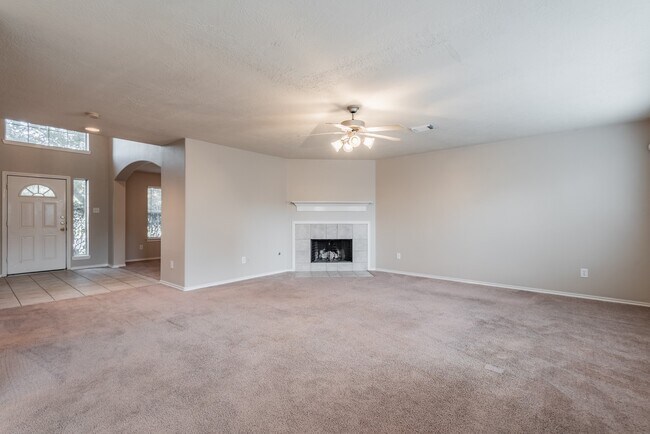 Foto del edificio - 6707 Topsfield Point Dr