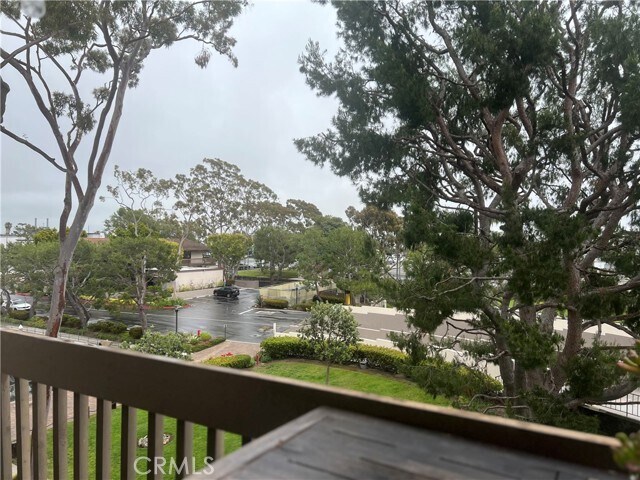 Primary Photo - 9312 Marina Pacifica Dr N