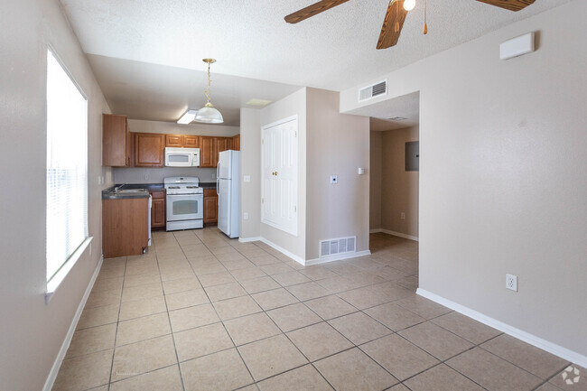 1BR, 1BA - 706 SF - Mission Palms Apartments