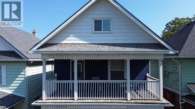 Building Photo - 328 Gladstone Ave