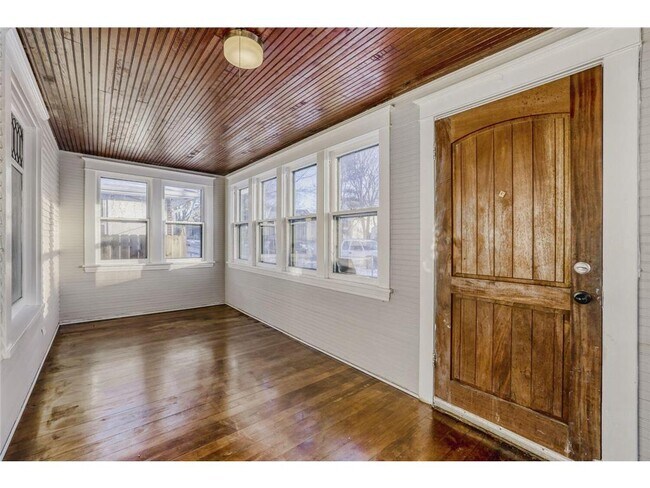 Foto del edificio - 2939 Russell Ave N