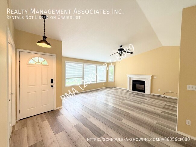 Foto del edificio - 2859 N Columbine Ave