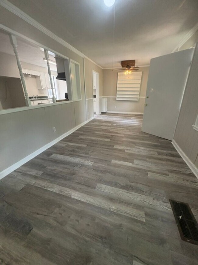 Foto del edificio - Renovated 3 Bedroom 1.5 Bath Home for Rent!
