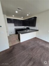 Building Photo - 9033 Savvy Seam Ct