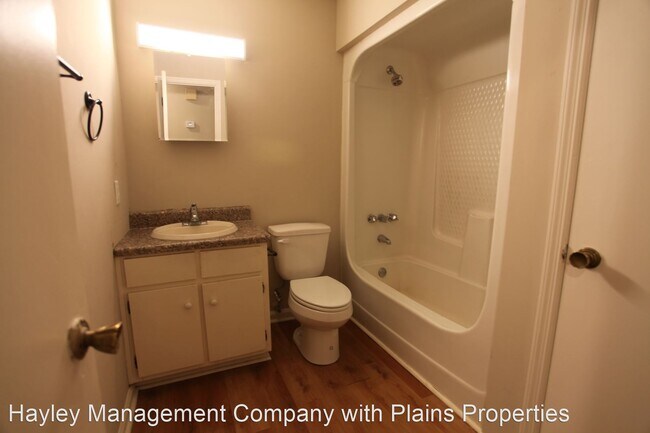 Building Photo - 2 br, 1 bath House - 1009 Fitzpatrick Ave ...