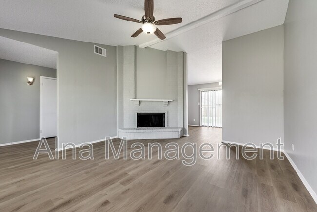 Building Photo - 500 Justice Dr