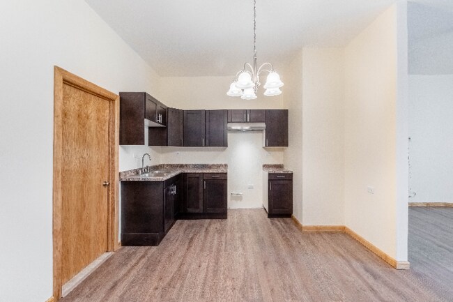 Foto del edificio - 1836 S Blue Island Ave