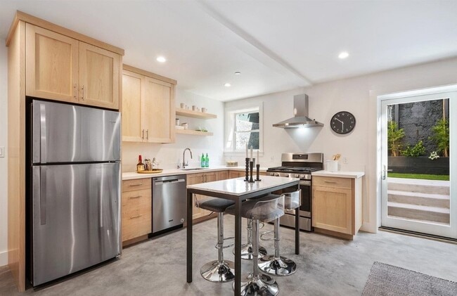 Foto del edificio - 2983 21st St