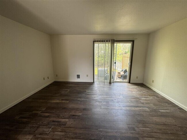 Foto del edificio - 6550 SW 192nd Ave