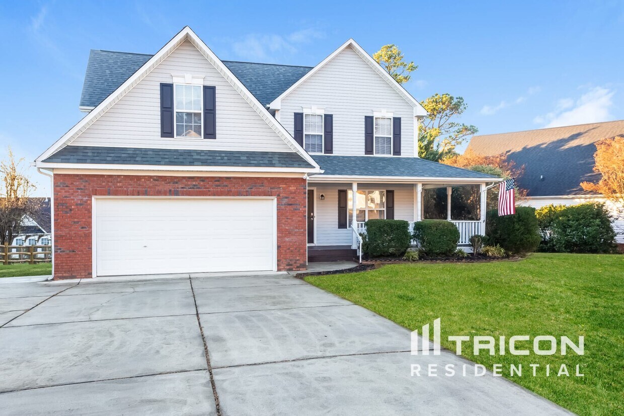 Foto principal - 423 Riverwalk Drive NW Concord NC