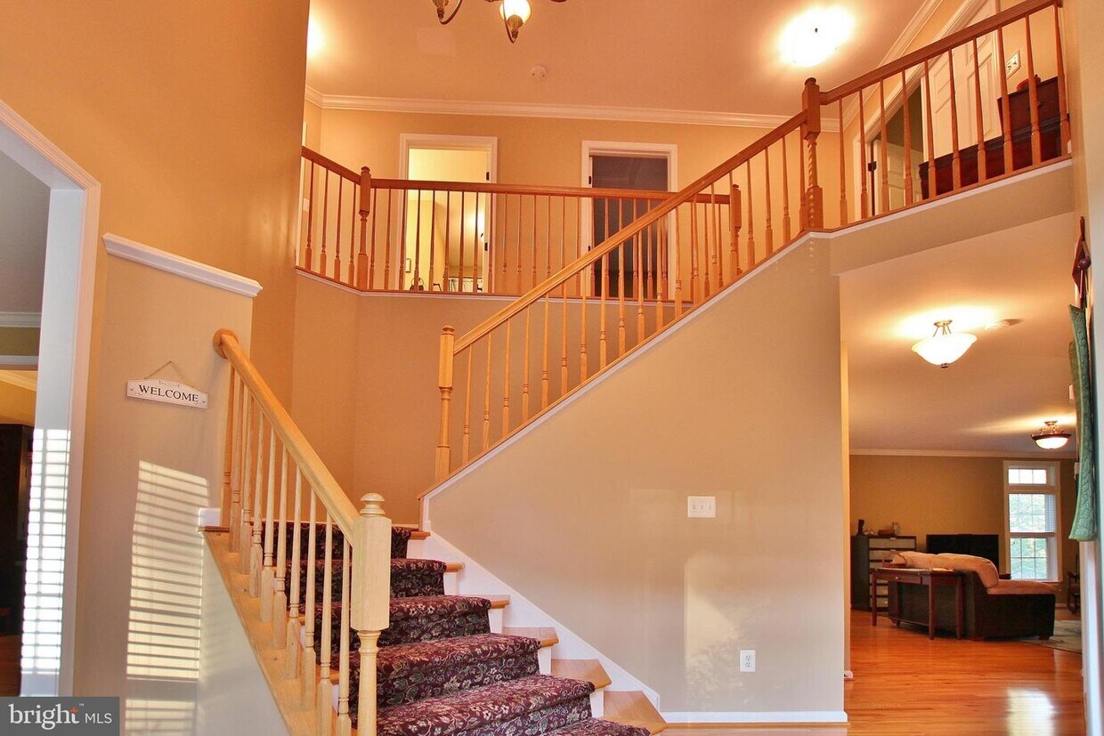 15419 Duckling Pl, Woodbridge, VA 22191 House for Rent in Woodbridge, VA