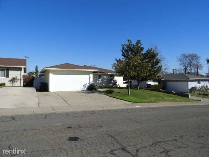 Primary Photo - 3 br, 2 bath House - 5425 tiburon way
