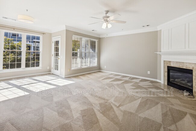 Building Photo - 7009 Metropolitan Pl