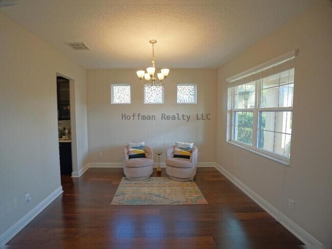 Foto del edificio - Beautiful 5-bed, 5-bath, 2-car garage cul-de-sac home in K-Bar Ranch