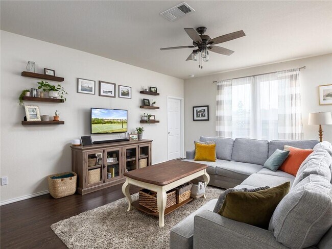 Foto del edificio - 650 Sierra Mar Loop