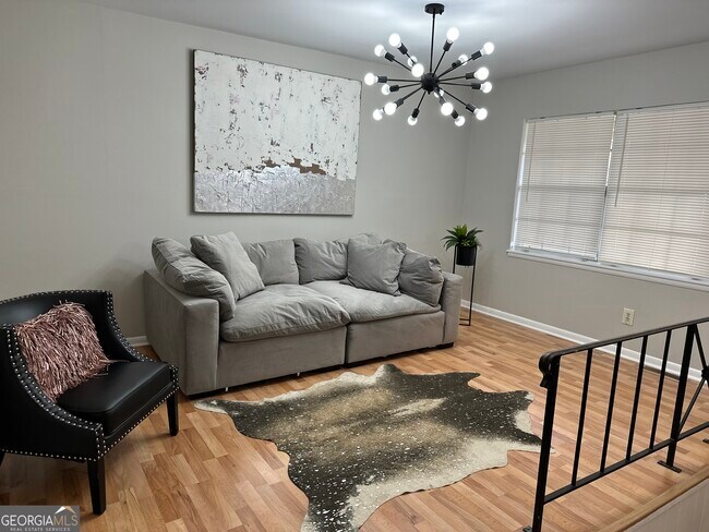 Foto del edificio - 1613 Apple Valley Dr