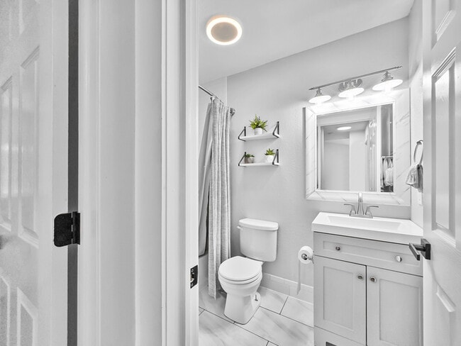 Foto del edificio - Charming 3 beds 2 baths in Denver!