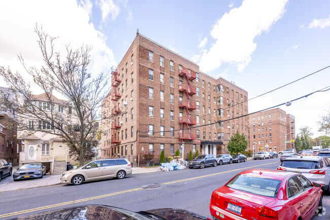 Building Photo - 1680 OCEAN AVE