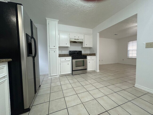 Foto del edificio - 1614 Common St