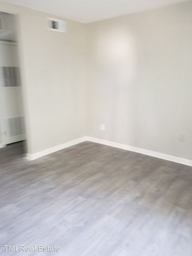 Building Photo - 2 br, 1 bath House - 2413 14th Ave N Apt A