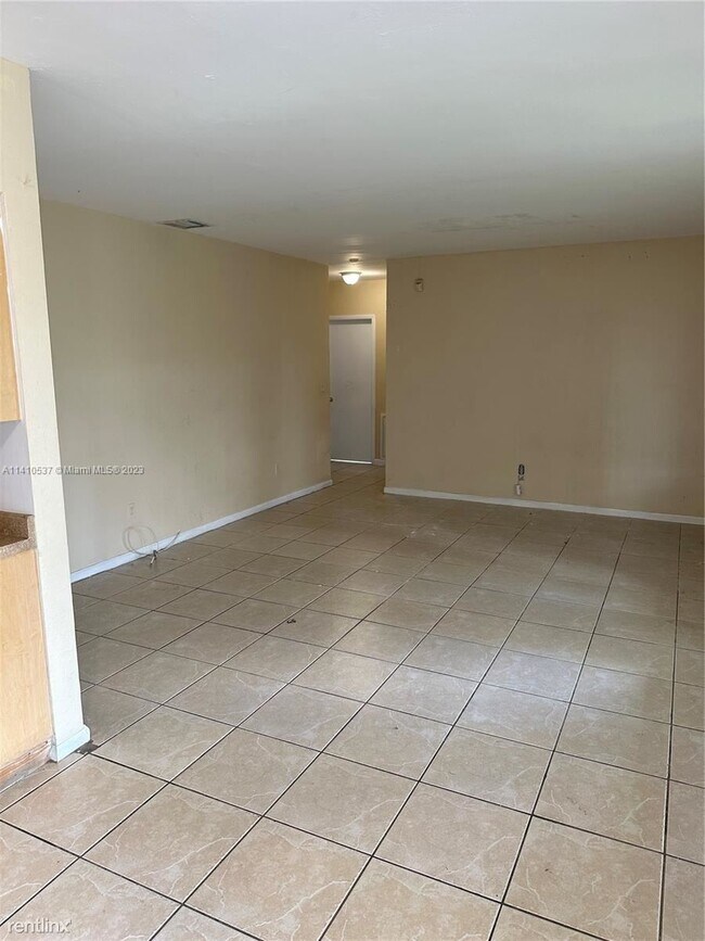 Foto del edificio - 3 br, 2 bath House - 491 NE 171st St