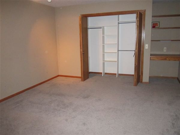 Building Photo - 3353 Calvin Ct SW