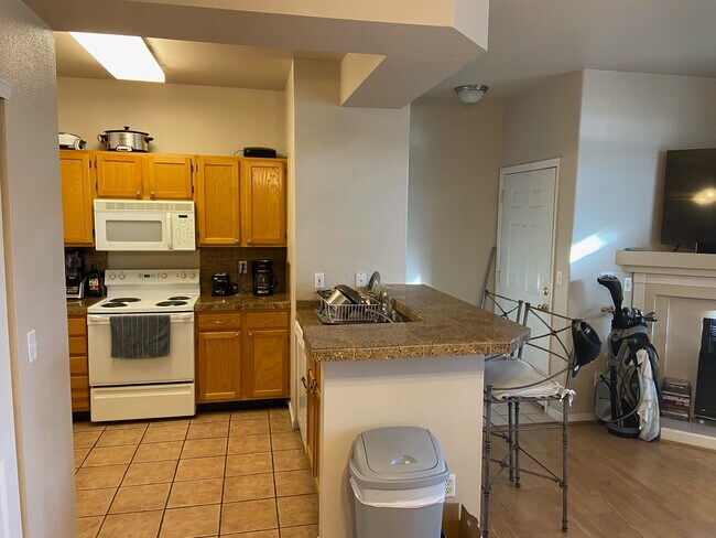 Building Photo - 4545 Wheaton Dr