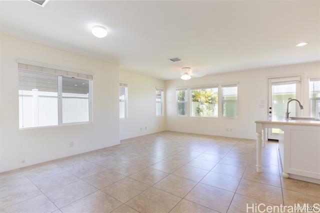 Building Photo - 91 -1338-1338 Kaileolea Dr