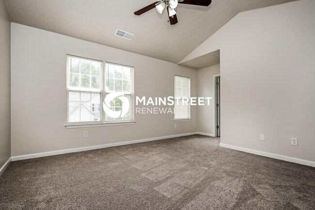 Foto del edificio - 4 Bedroom Pet-Friendly Home in LITHONIA, GA with Main Street Renewal