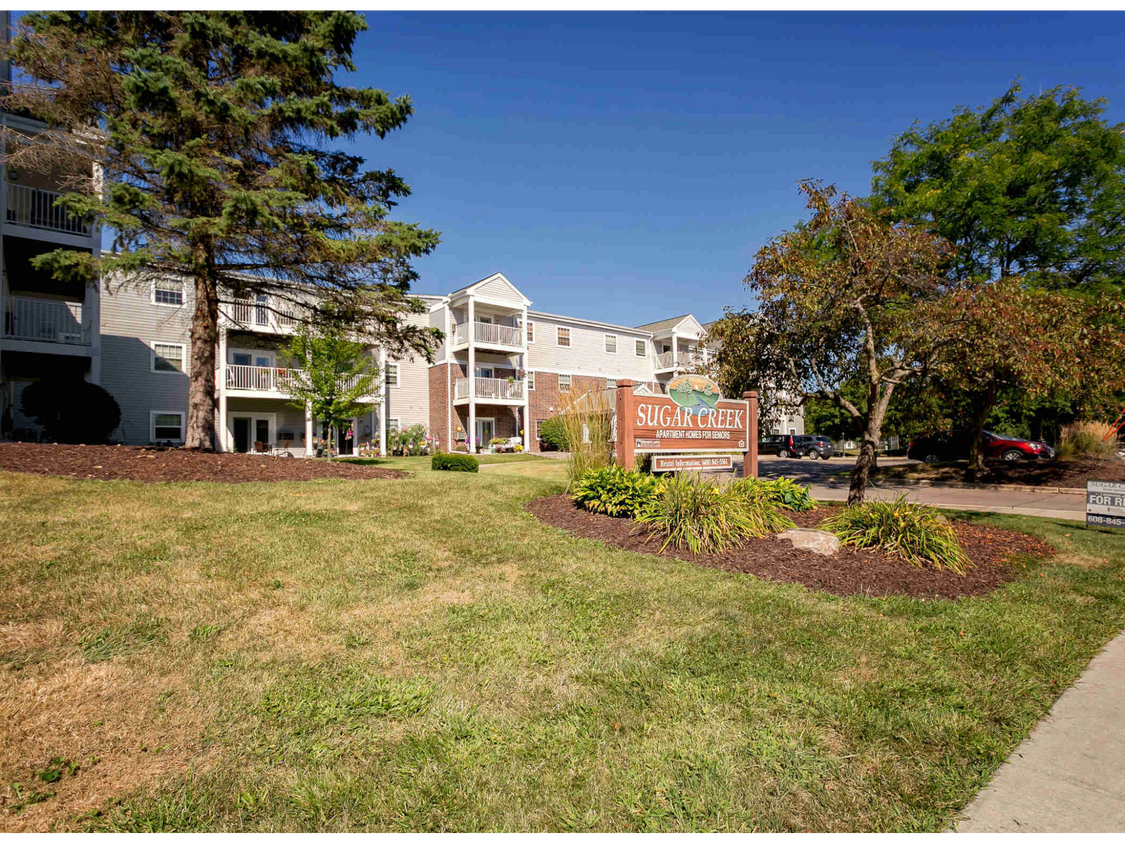 Foto principal - Sugar Creek Senior Apartments