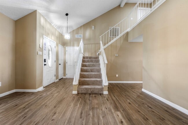 Building Photo - 25306 Mill Pond Ln