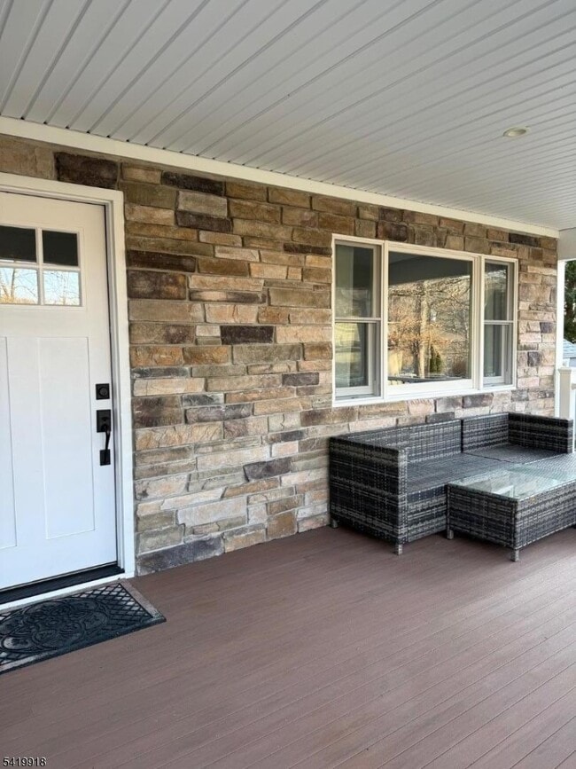 Building Photo - 12 Bellot Rd