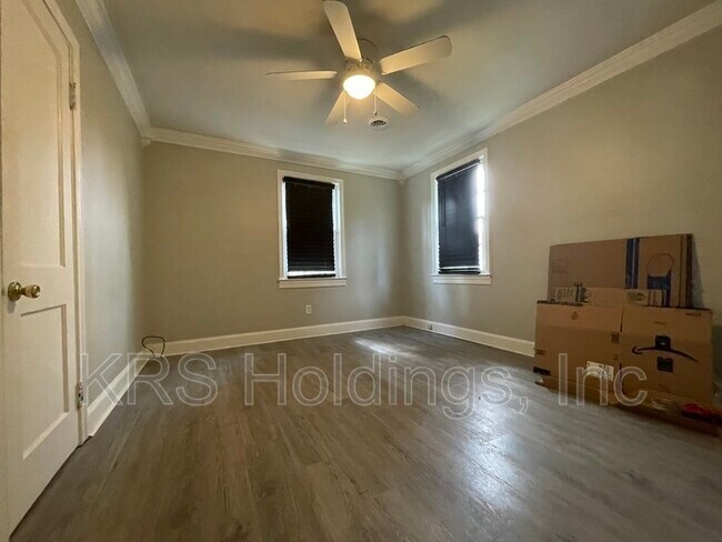 Foto del edificio - 803 E Little Back River Rd
