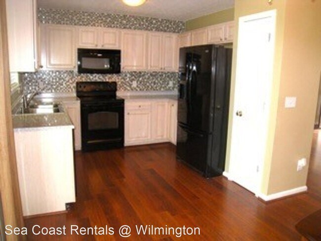 Foto del edificio - 3 br, 2 bath House - 2701 Mascot Court