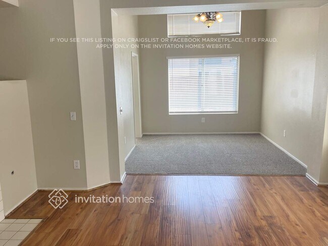 Foto del edificio - 8059 Summer Pl St