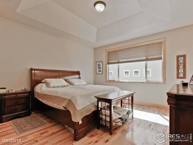 Building Photo - 4 br, 3 bath House - 2980 Ariel Dr