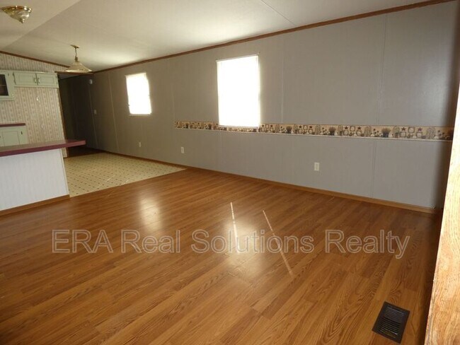 Foto del edificio - 7845 Purtee Ln