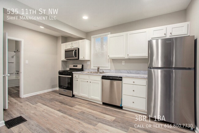 Foto del edificio - 535 11th St NW