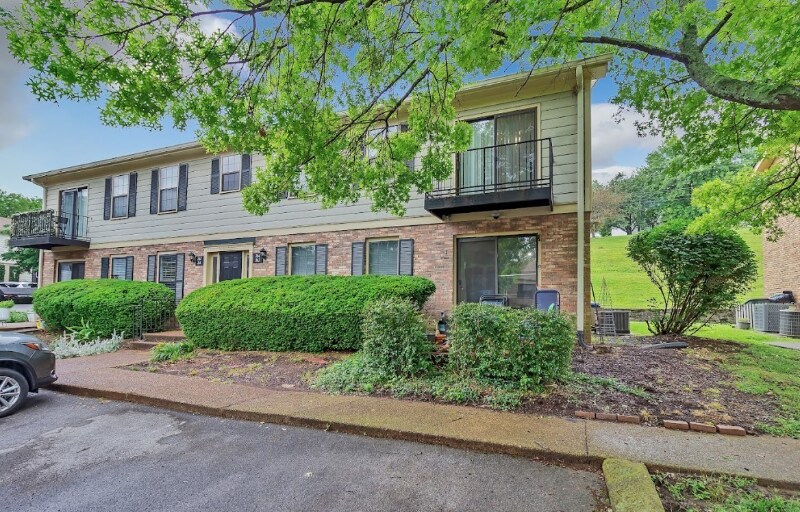 Foto principal - 764 Fox Ridge Dr
